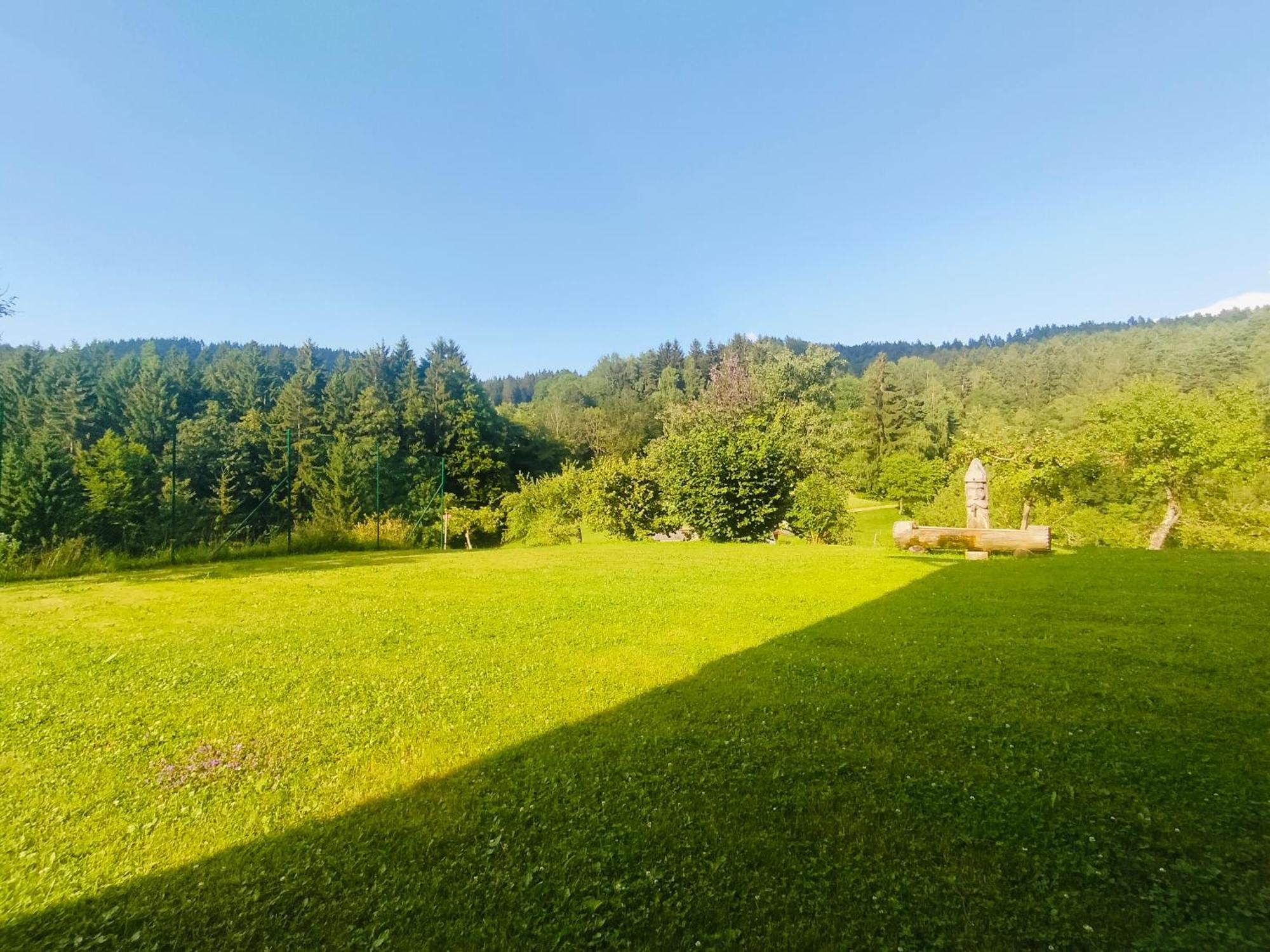 Apartments Organic Tourist Farm Gradisnik Prevalje Экстерьер фото