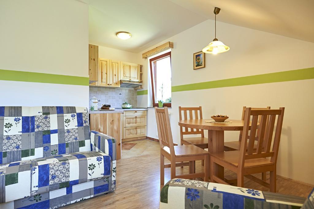 Apartments Organic Tourist Farm Gradisnik Prevalje Экстерьер фото